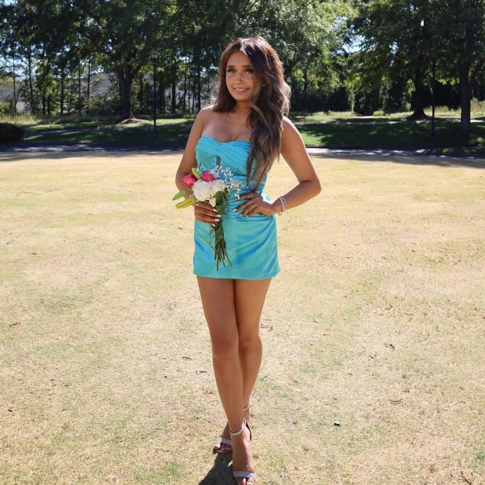 Homecoming dress💐